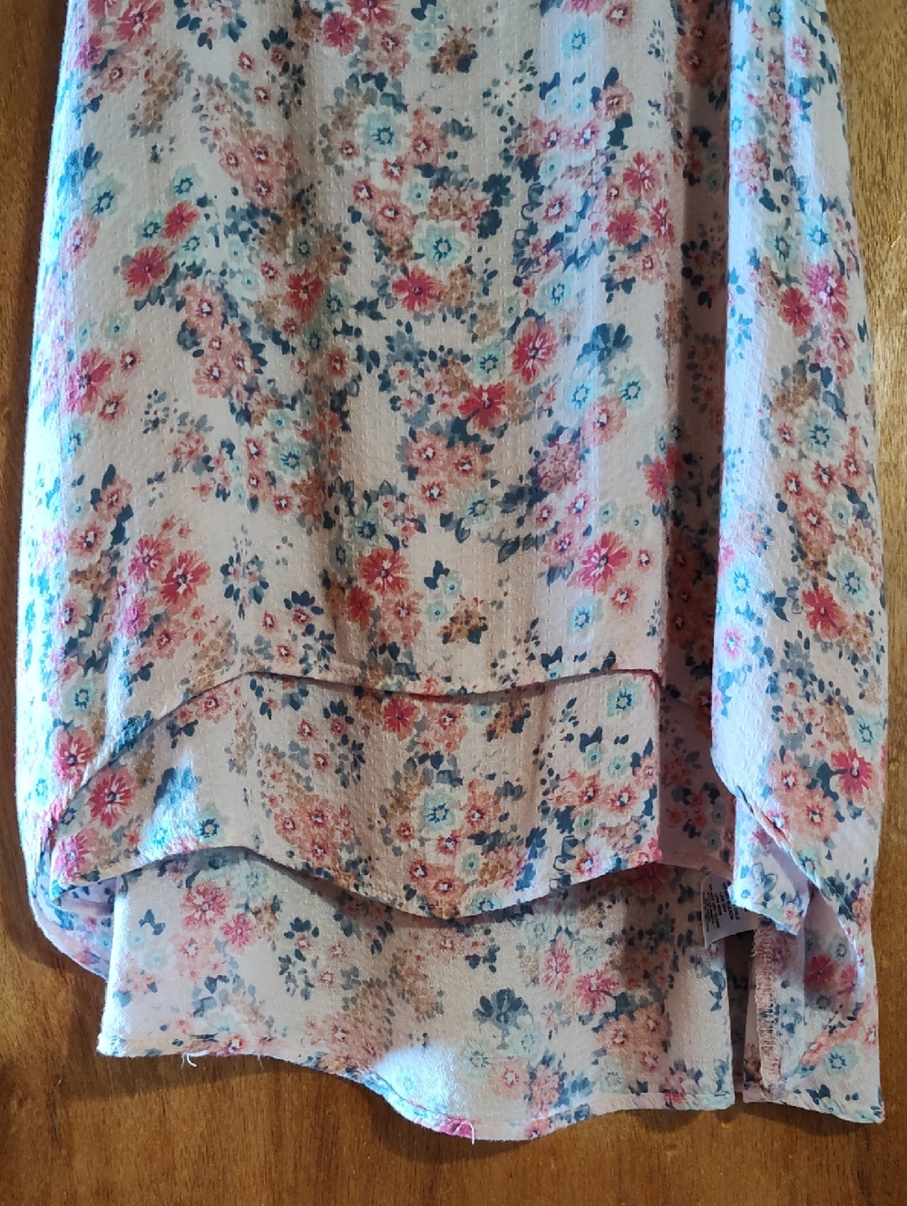 Monteau Los Angeles Layered Sleeveless Blouse Blush Pink Aqua Ditsy Floral Med - Picture 4 of 11